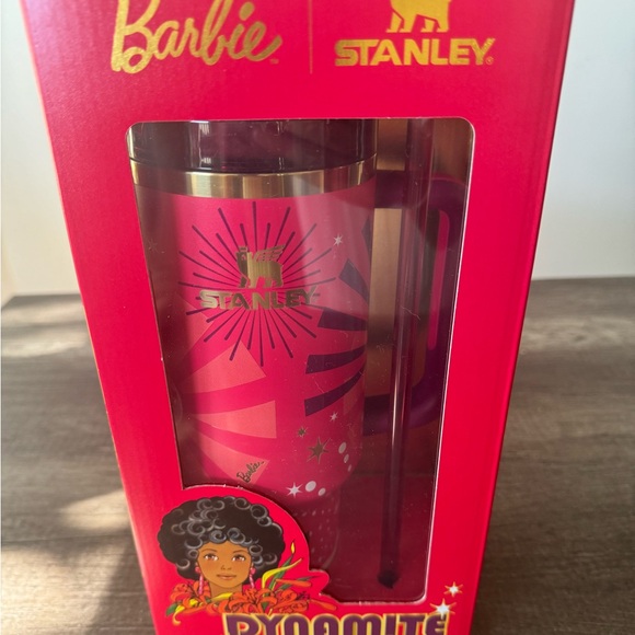 Barbie X Stanley in Dynamite 🧨 - Picture 4 of 5